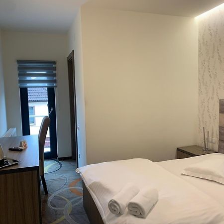 Stella Di Monte Hotel Sibiu Bagian luar foto