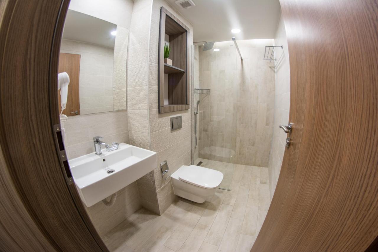 Stella Di Monte Hotel Sibiu Bagian luar foto