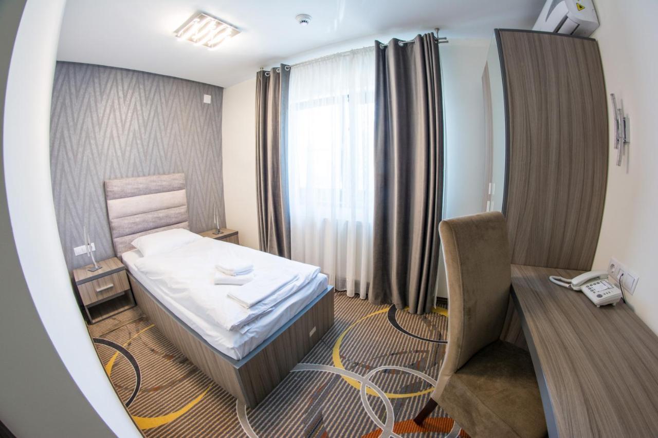 Stella Di Monte Hotel Sibiu Bagian luar foto